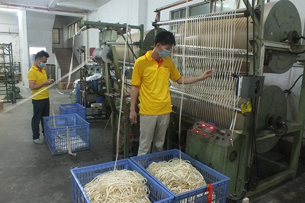 銘景織帶廠的整燙部