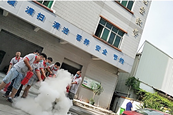 銘景織帶廠的消防演習(xí)